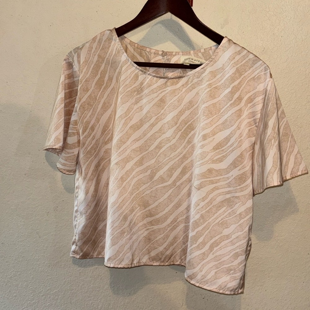 Women’s Saltwater Luxe cropped silky shirt